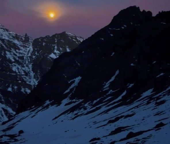 Circuit Toubkal via le lac Ifni – Trek de 6 jours au Maroc